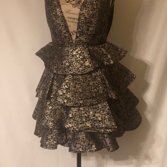 Women’s clothing - Picture 2 of 2